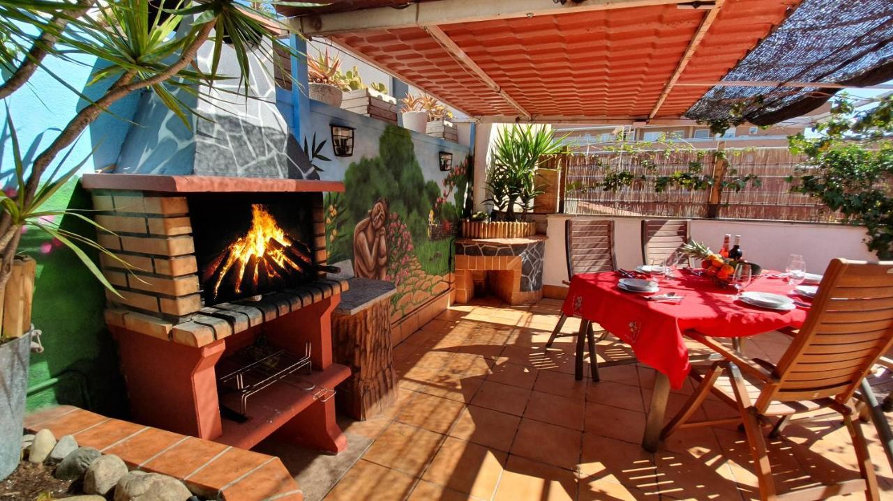 Apartahotel Airport-bcn, Atico, Terraza Privada&barbacoa 3*