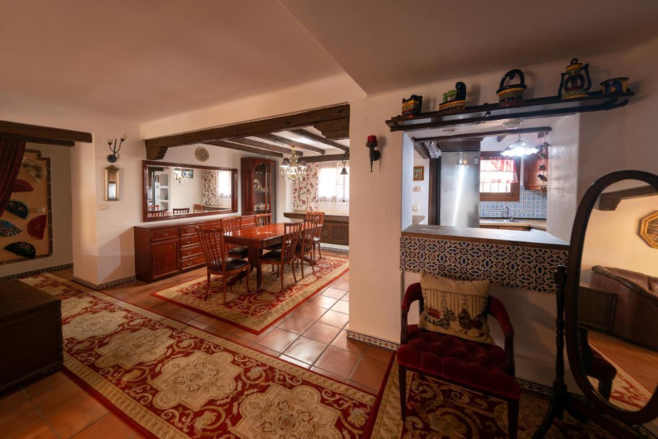 Apartamento The House! Large Terrace And Bars! Traveller Awards 2024-2025 *
