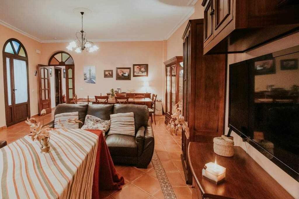 Holiday home Con Jacuzzi, Sauna, Barbacoa Y Barra *