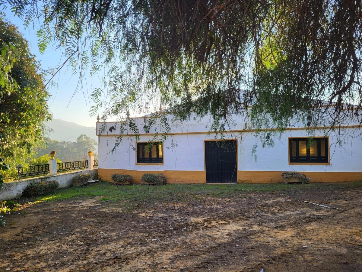 Hacienda Lumbreras * Montellano