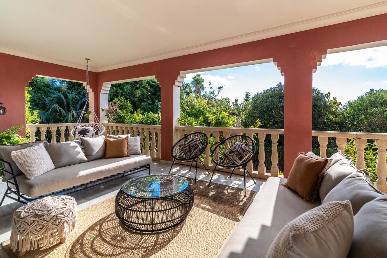 Villa Adelfas