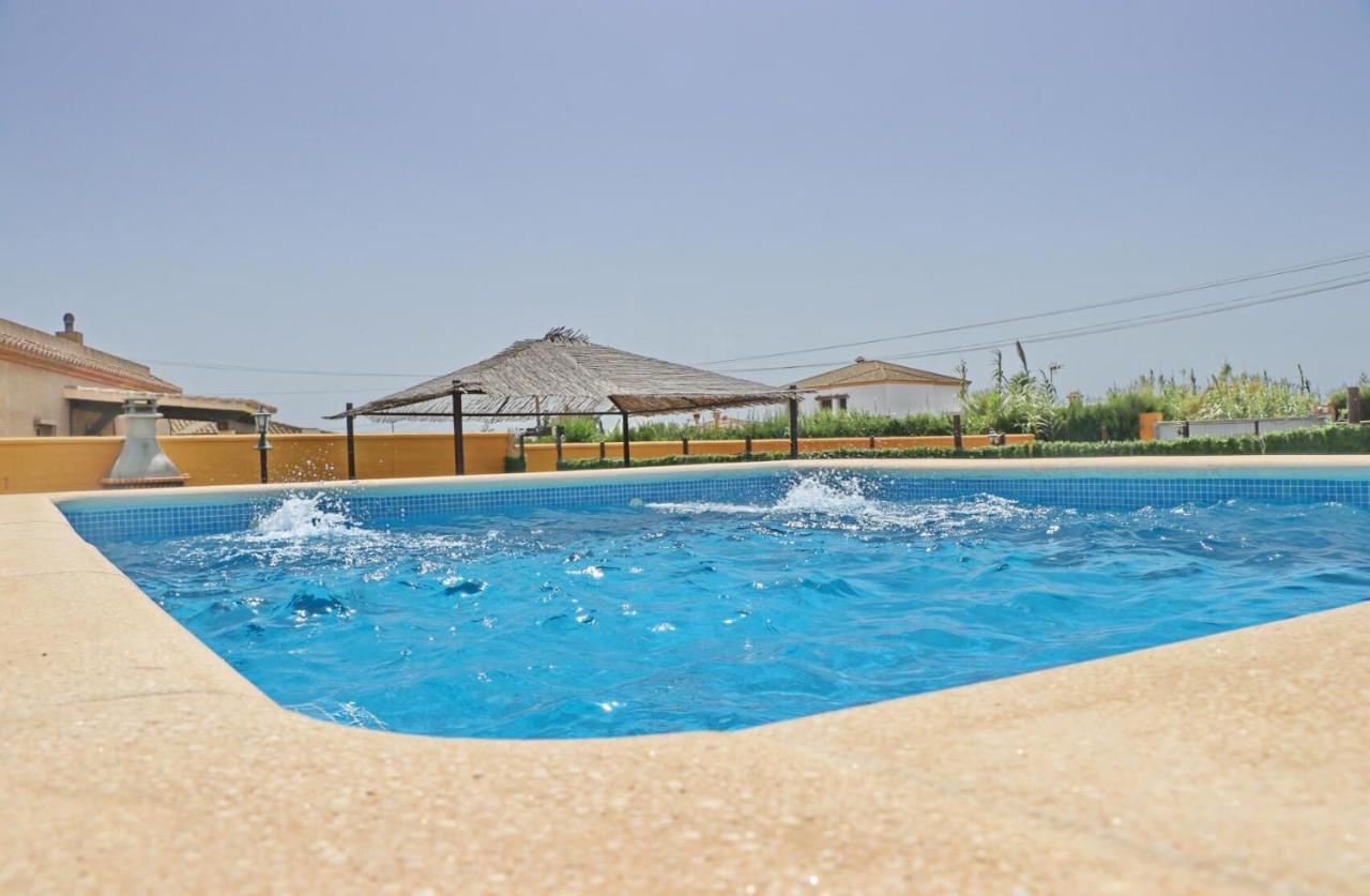 Rural Con Piscina Holiday home *