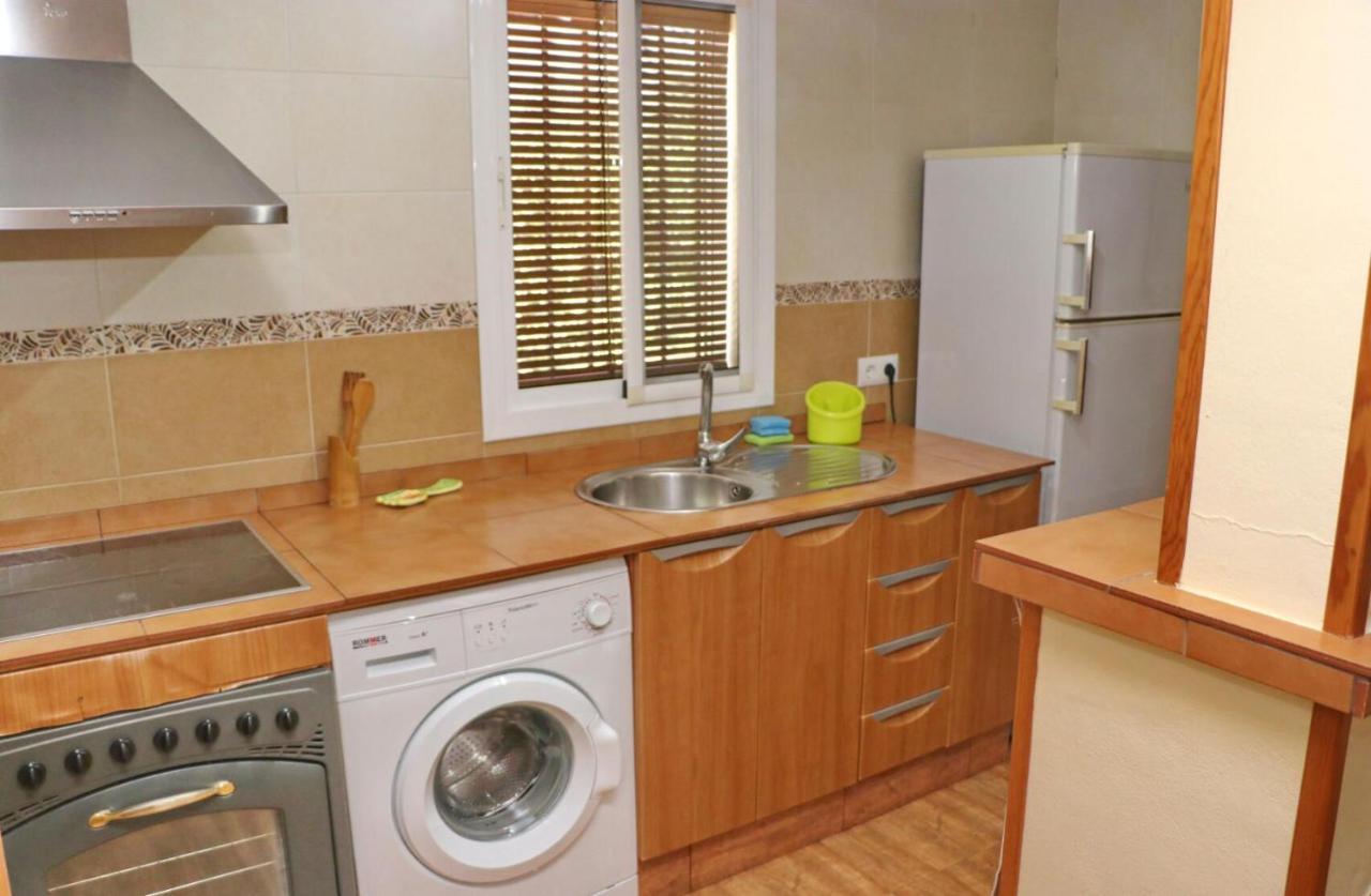 Rural Con Piscina Holiday home *