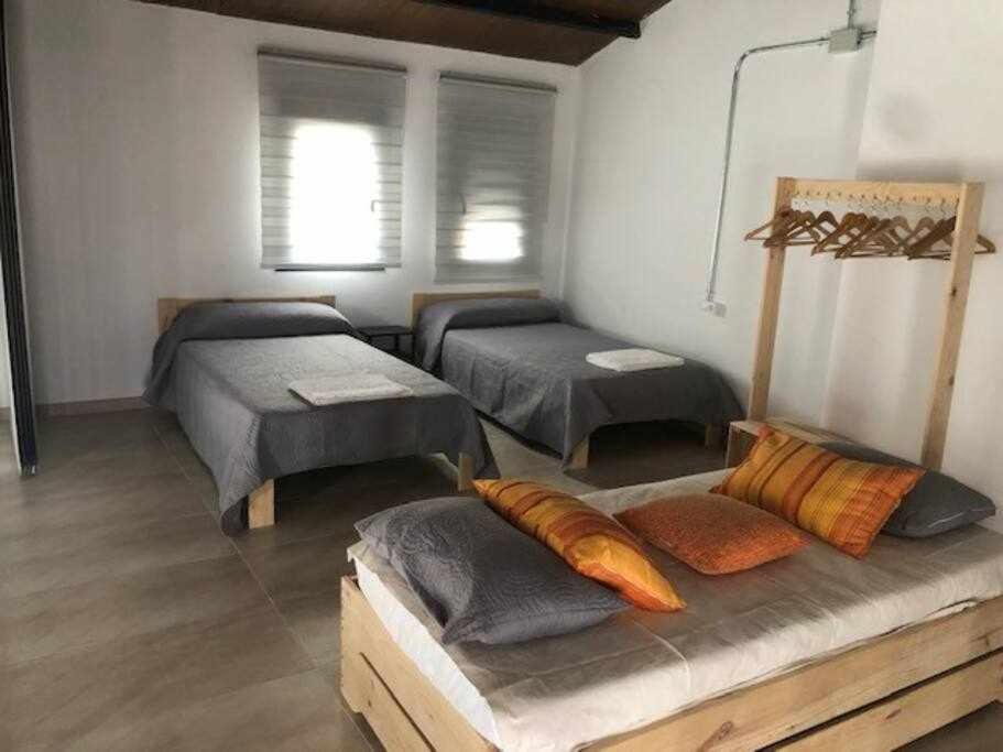 El Pez Casa Con Piscina Climatizada