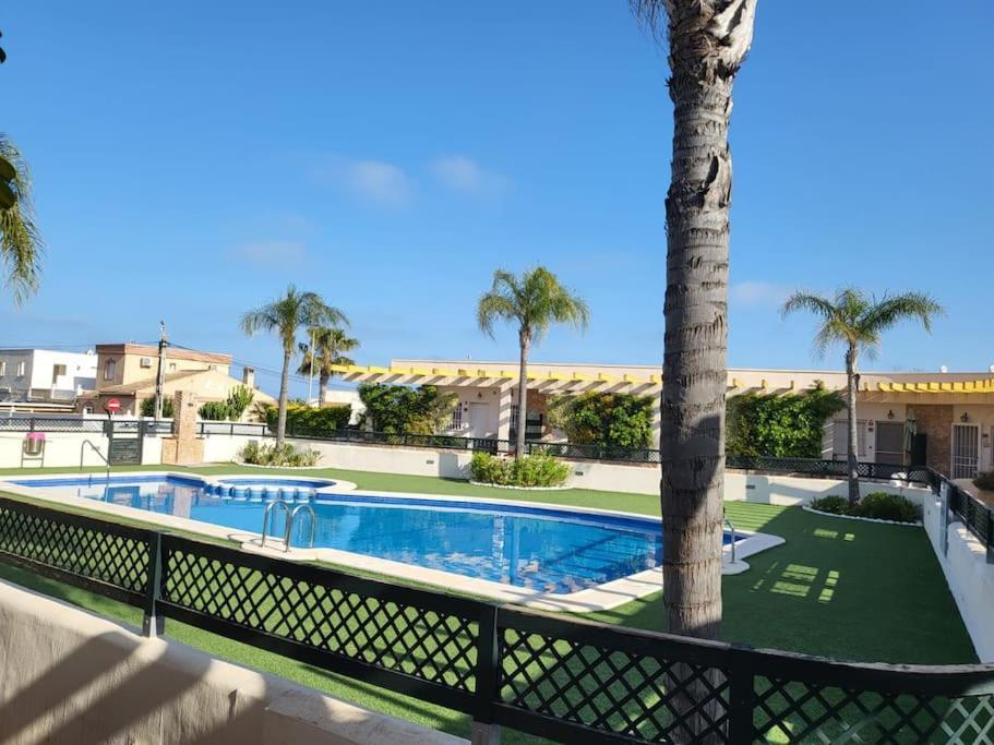 Holiday home Magnifico Adosado Con Piscina Y Barbacoa