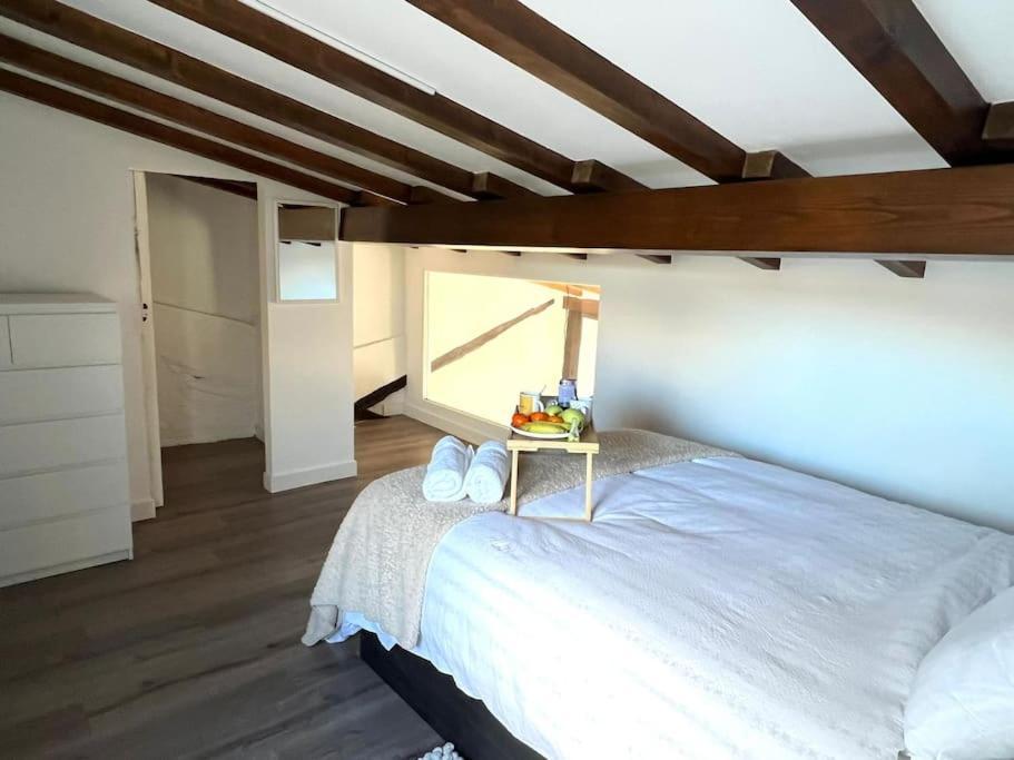 Old Town Loft - Cathedral Views. Apartment Logrono