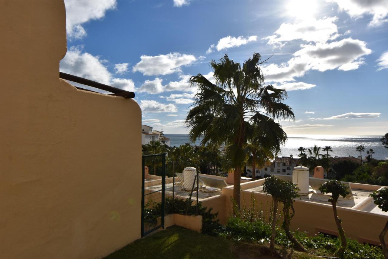 Walking Distance To Wyndham Resor El Faro