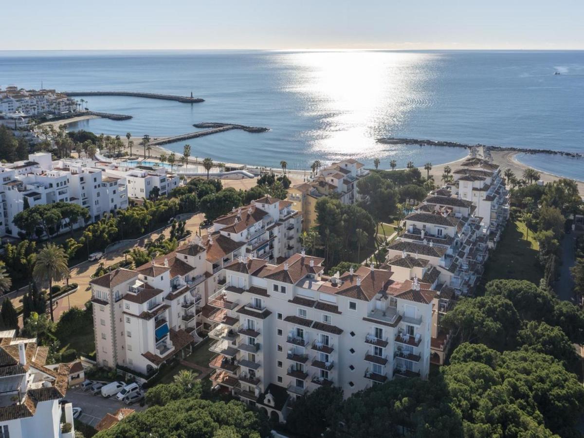 Apartamento ático De 2 Dormitorios En Andalucía Del Mar Marbella