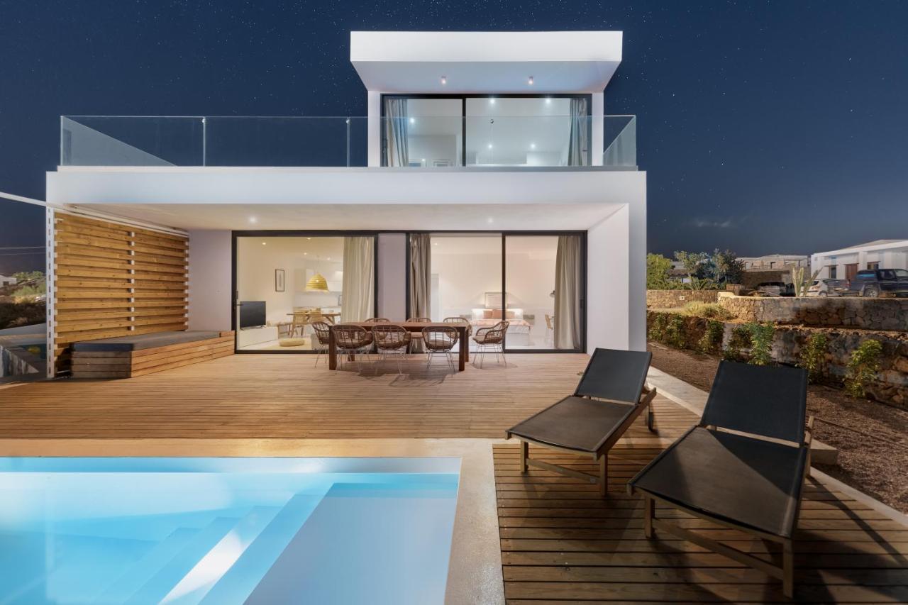 Elena, Luxery With Swimming Pool! * Lajares