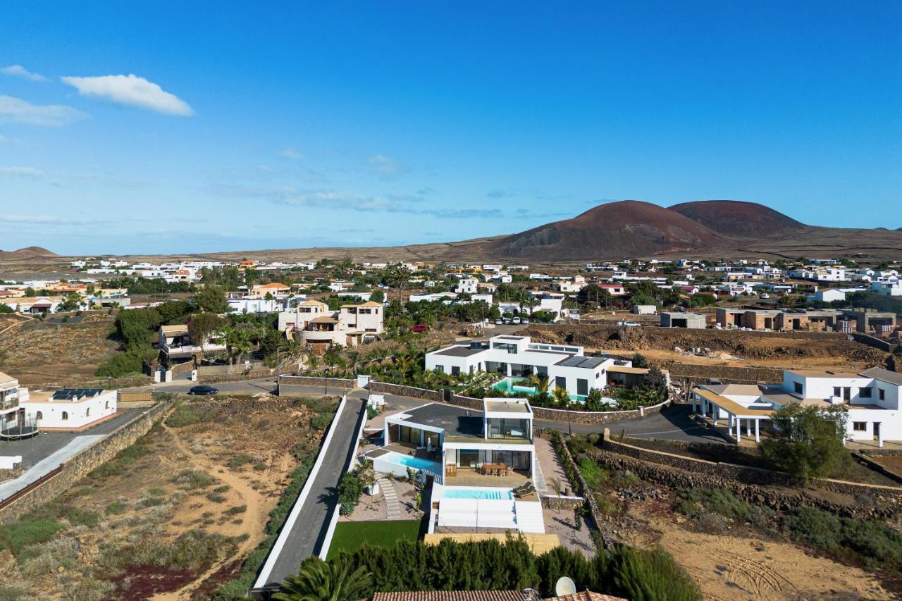 Apartamento Elena, Luxery With Swimming Pool!