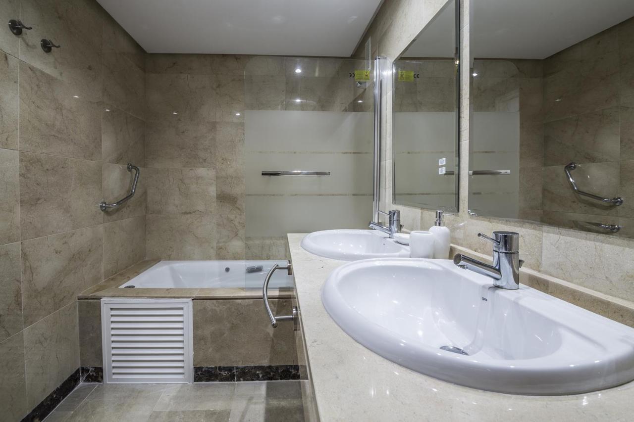 2134-modern With Terrace Sea View Apartment Manilva