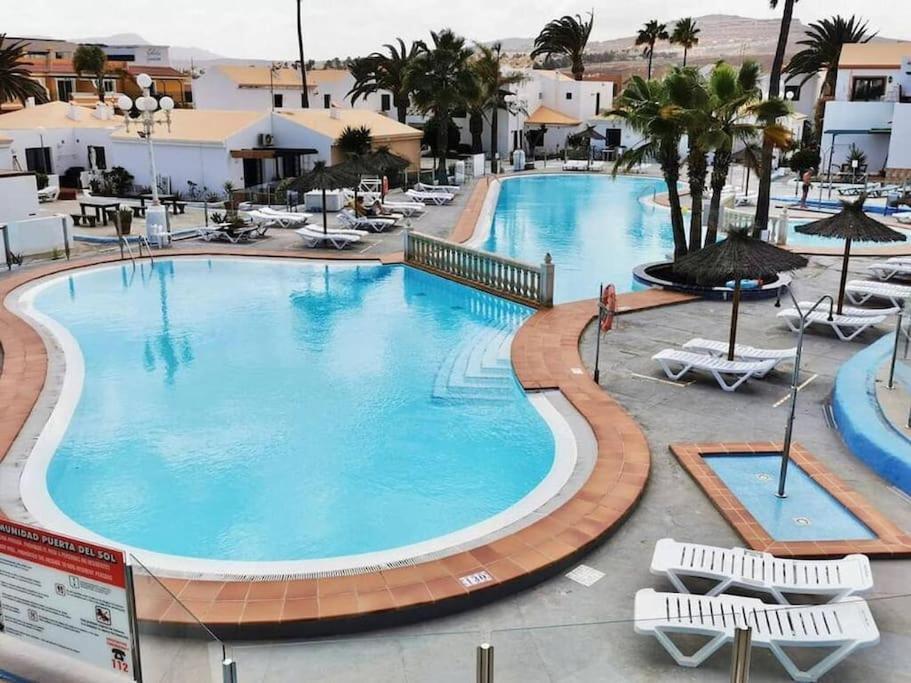 Lovely Near The With Pool & Wifi * Caleta de Fuste