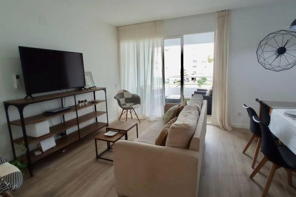 Apartment Puertomar Valdelagrana Playa By Rentcadiz El Puerto de Santa Maria