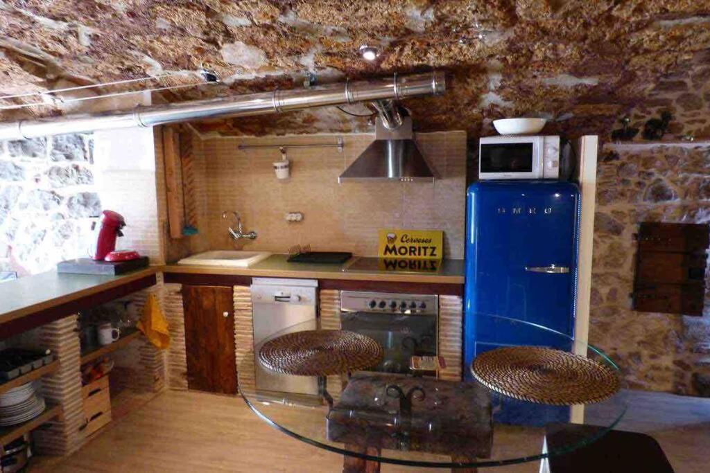 Apartamento Sant Sebastia Con Jacuzzi, Sauna Y Jardin Moia