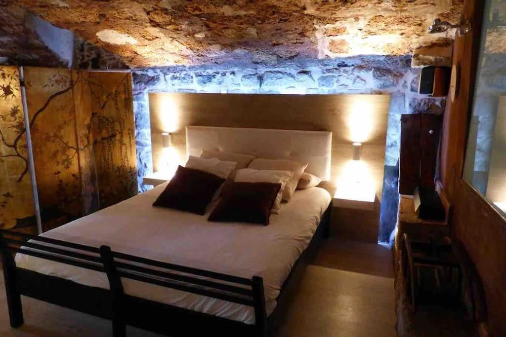 Sant Sebastia Con Jacuzzi, Sauna Y Jardin Moia