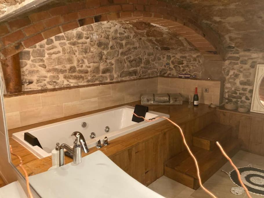 Sant Sebastia Con Jacuzzi, Sauna Y Jardin Apartamento *