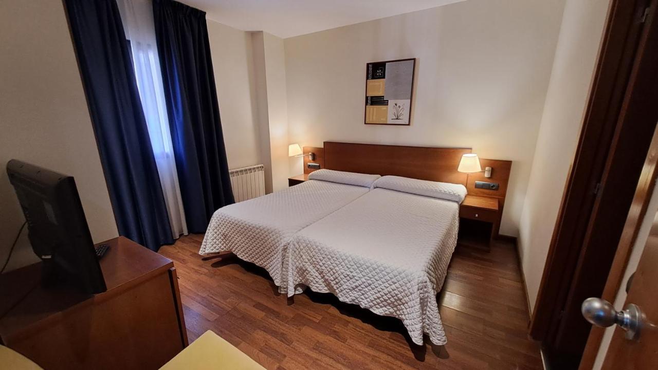 Hotel Camarena 3*