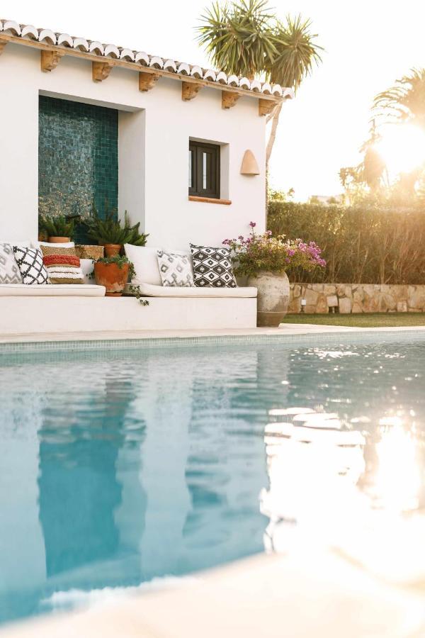 The Adelante House
