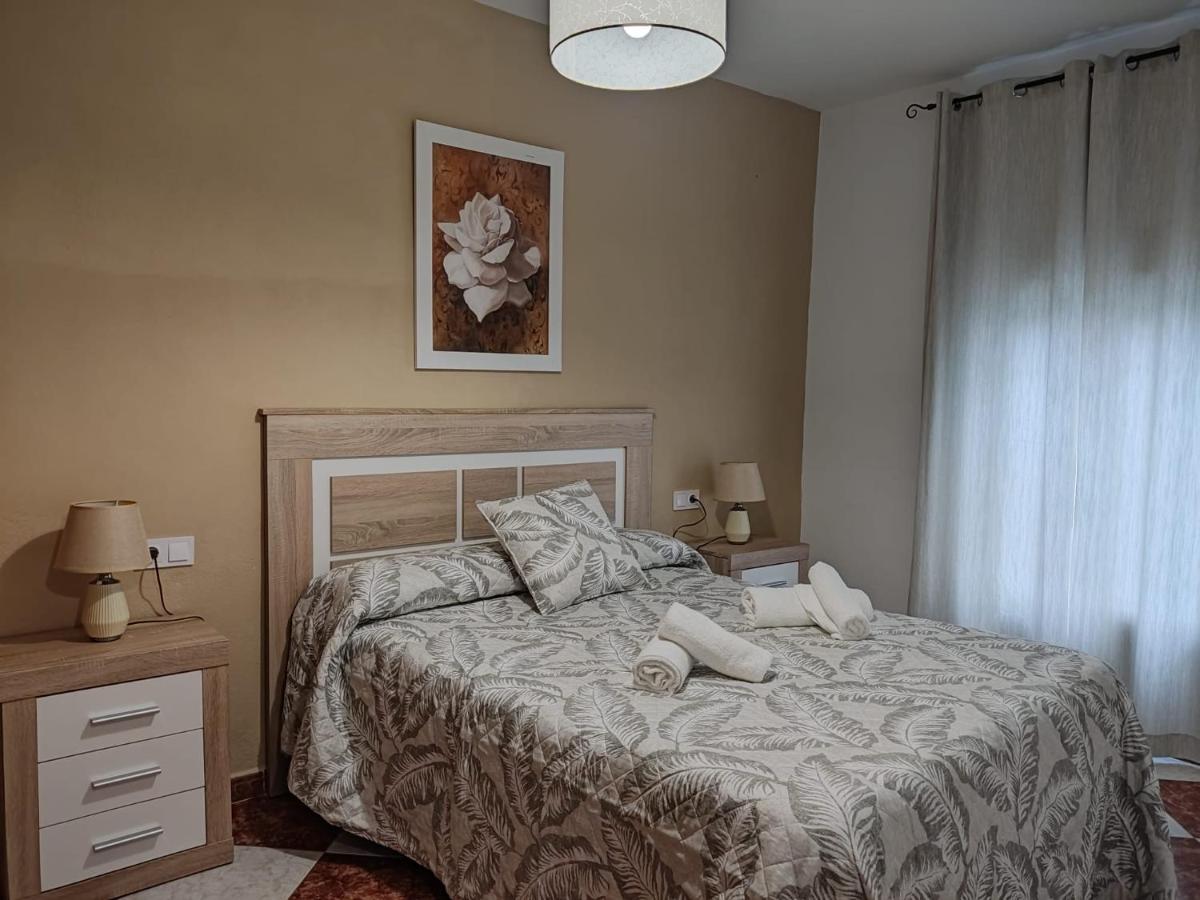 Casa Fregenal Centro R&s Сasa de vacaciones