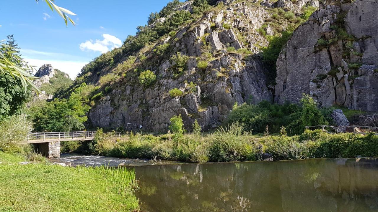 La Cuadra Cabornera