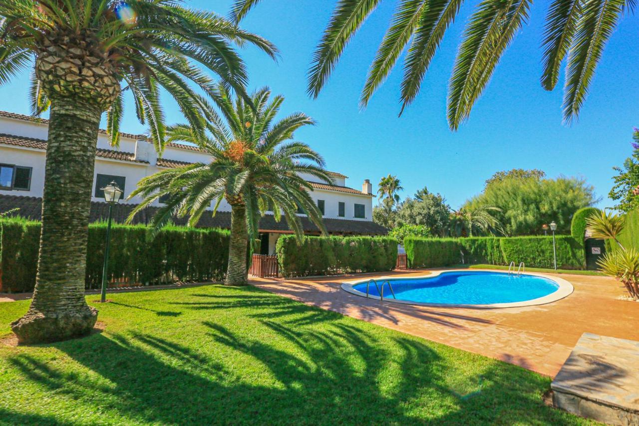 Calderon De La Barca Сasa de vacaciones *