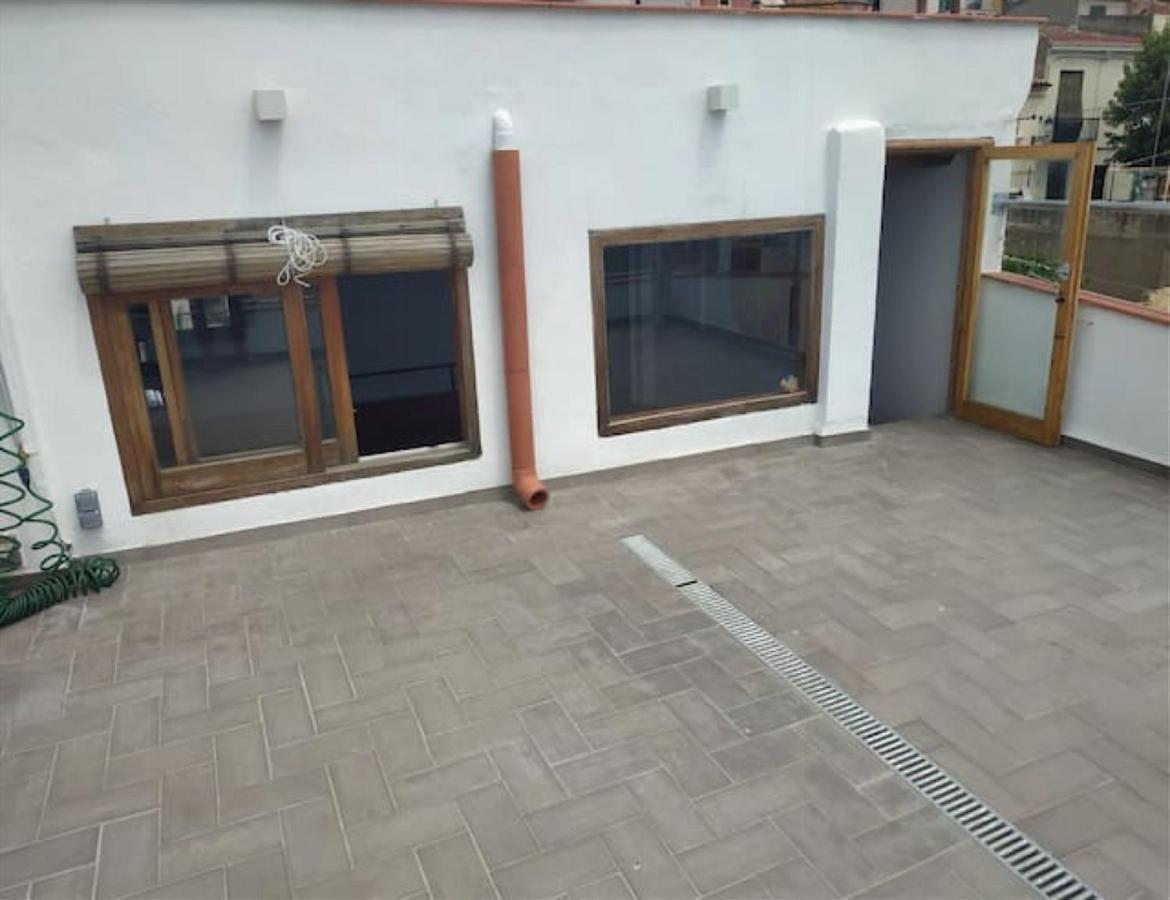 Apartamento Cerca De Tren, Playa Y Barcelona