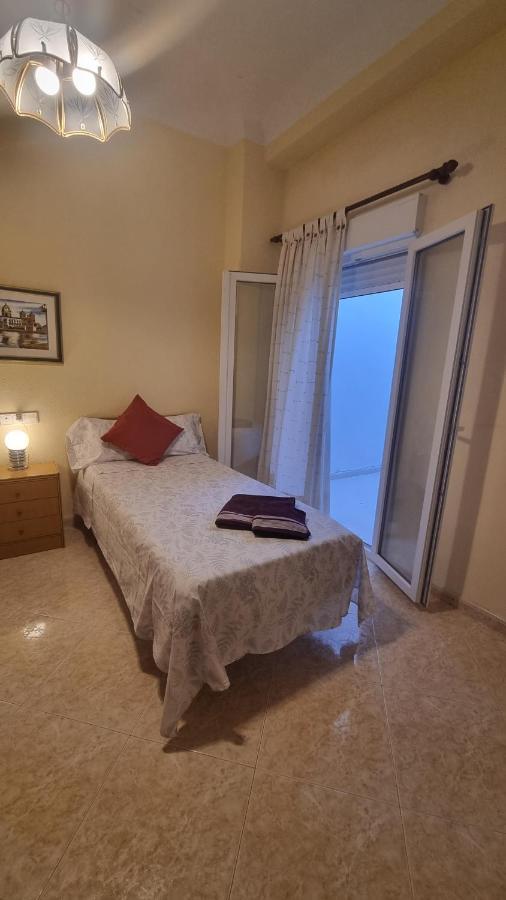 Alquilo Casa En Campello Centro Сasa de vacaciones El Campello