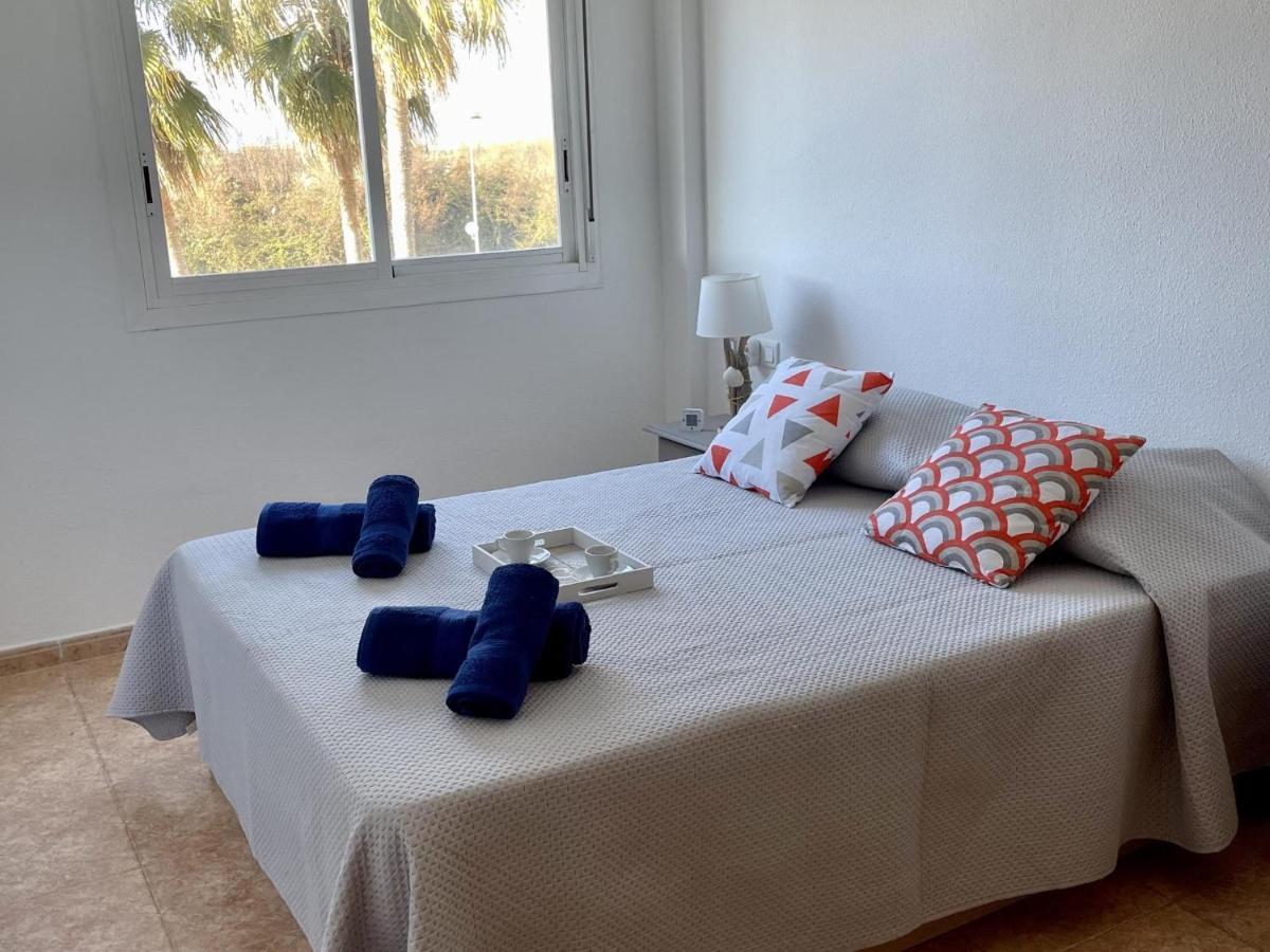 Apartbeach Riscos Y Residencial * La Pineda