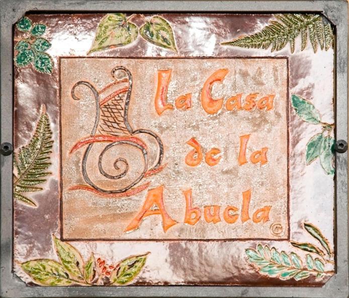 La Casa De La Abuela Milagros * Pravia