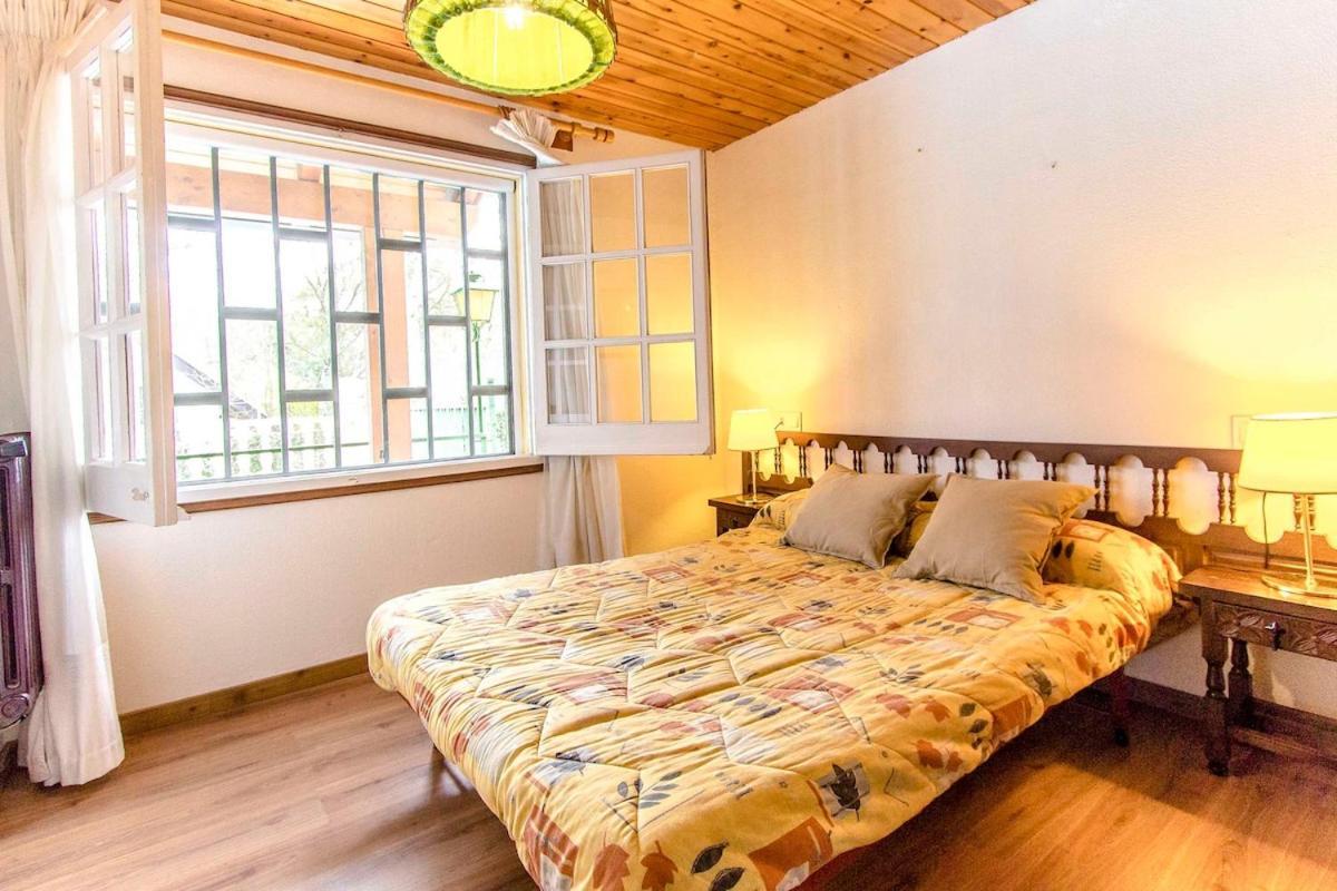 Villa Catalunya Casas Costa Brava With Private Pool & Spacious Garden *