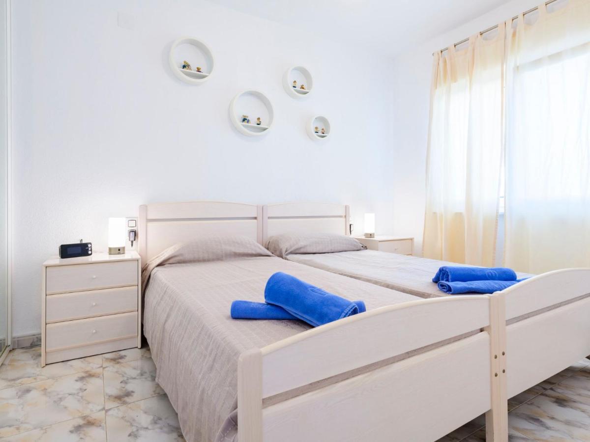 Escudos-2 By Interhome *