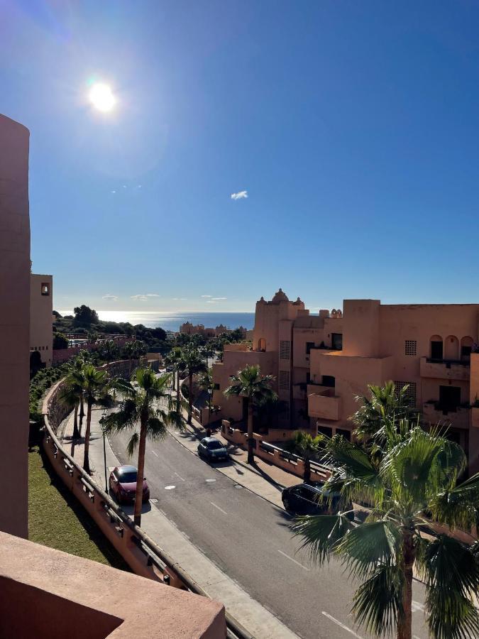 2311-modern With Sea And Pool Views *