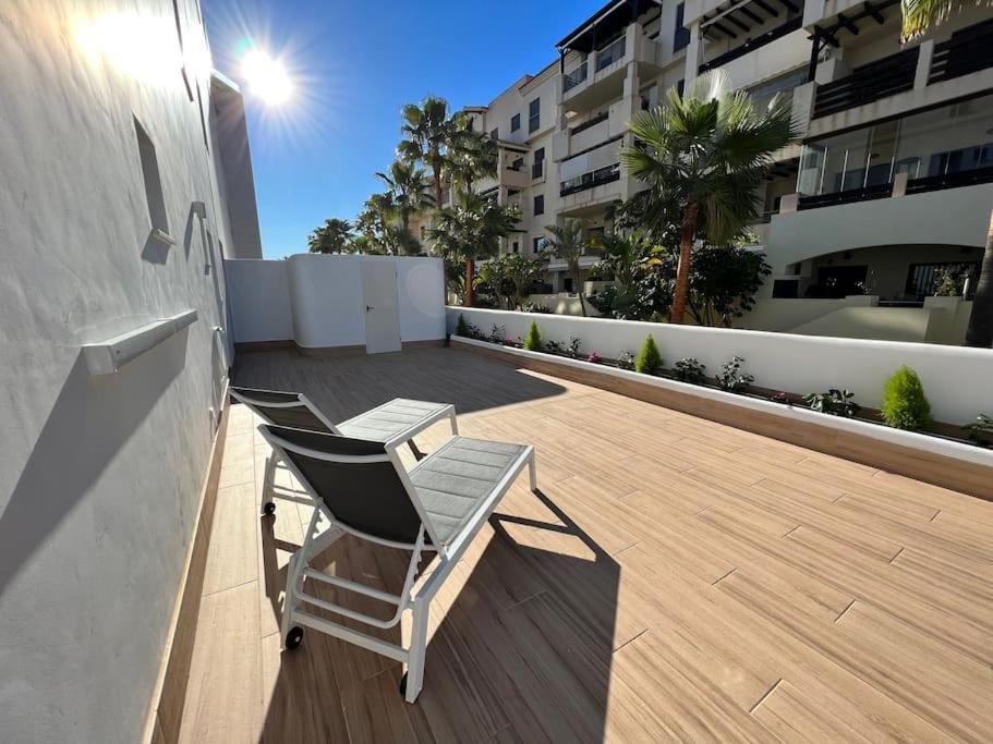 Apartamento Pushe Playa Granada & Golf 13 *