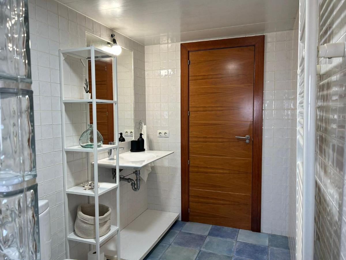 Piscina De Sal Barbacoa Wifi, Parking Gratis, 3 Min Pga Casa El Roble Gerona