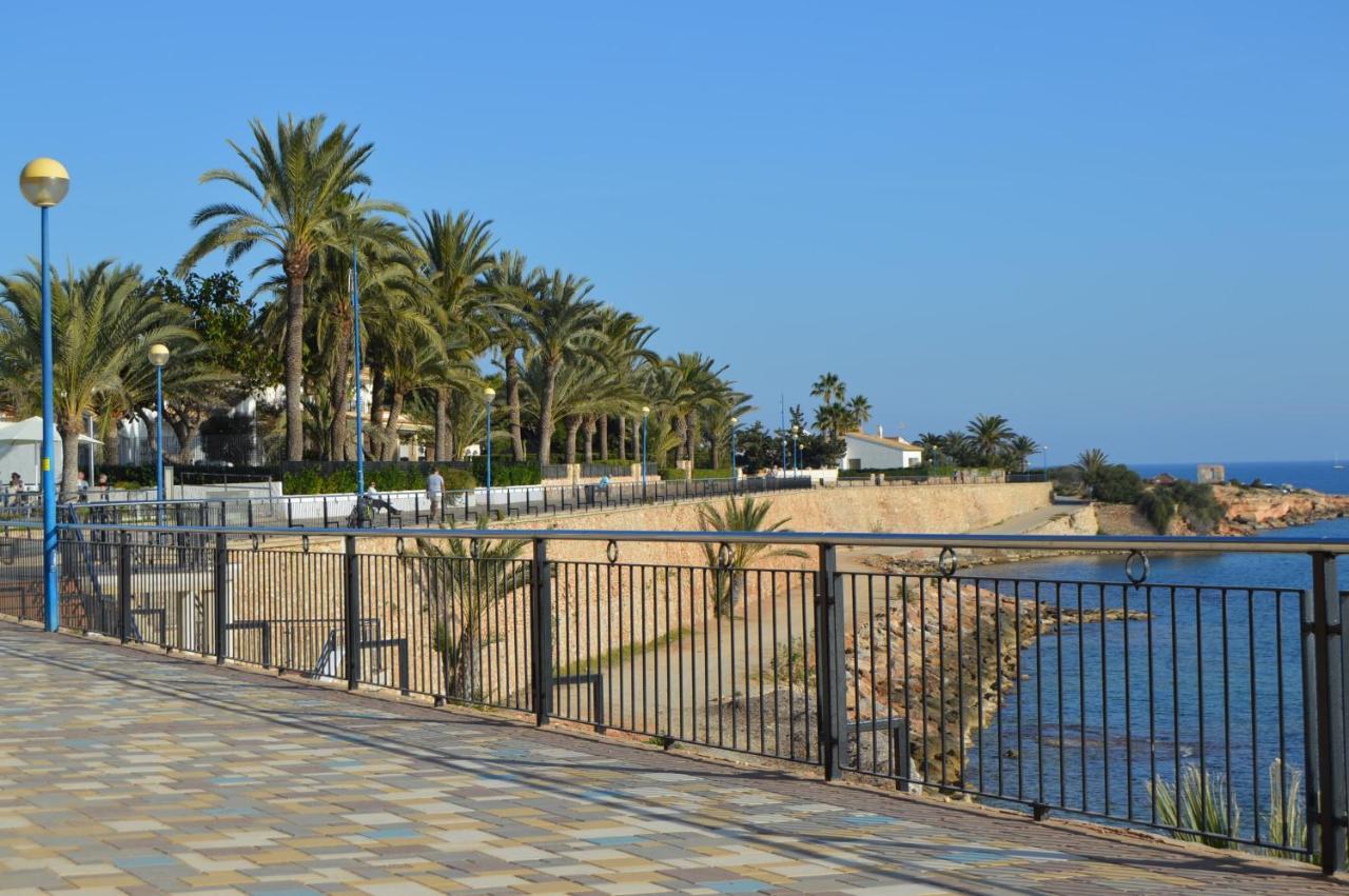 Super Zeezicht In Eerste Lijn Met Verwarmd Zwembad En Fitness Punta Prima (Alicante)