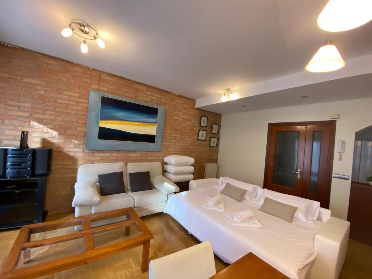 Kaioa .incluye Parking Privado. Apartment