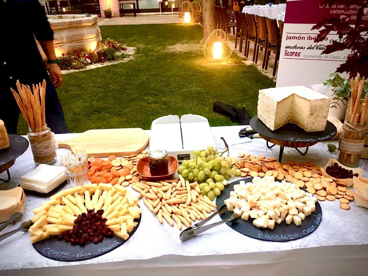 Real Colegiata San Isidoro Hotel 3*