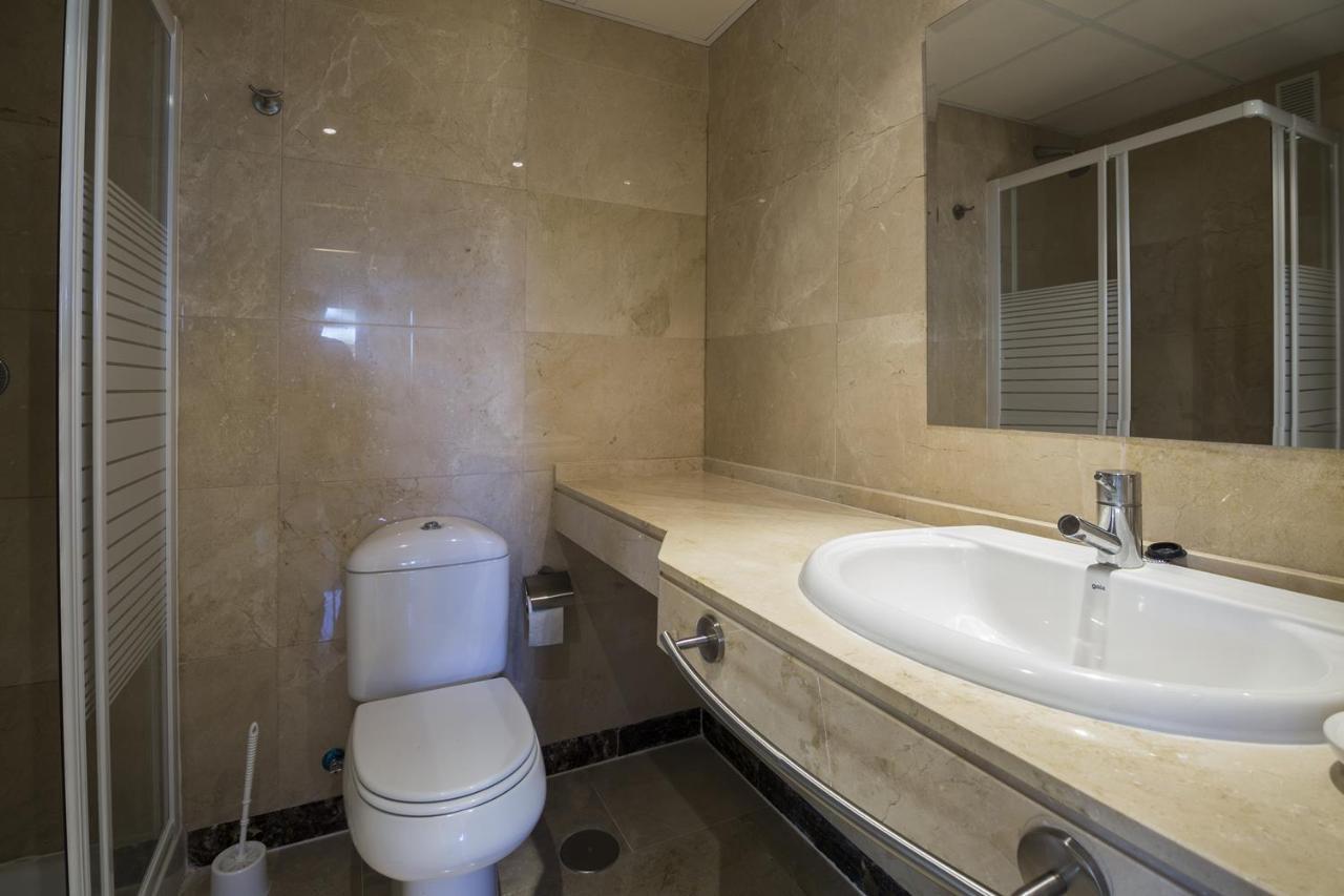 2134-modern With Terrace Sea View Apartment