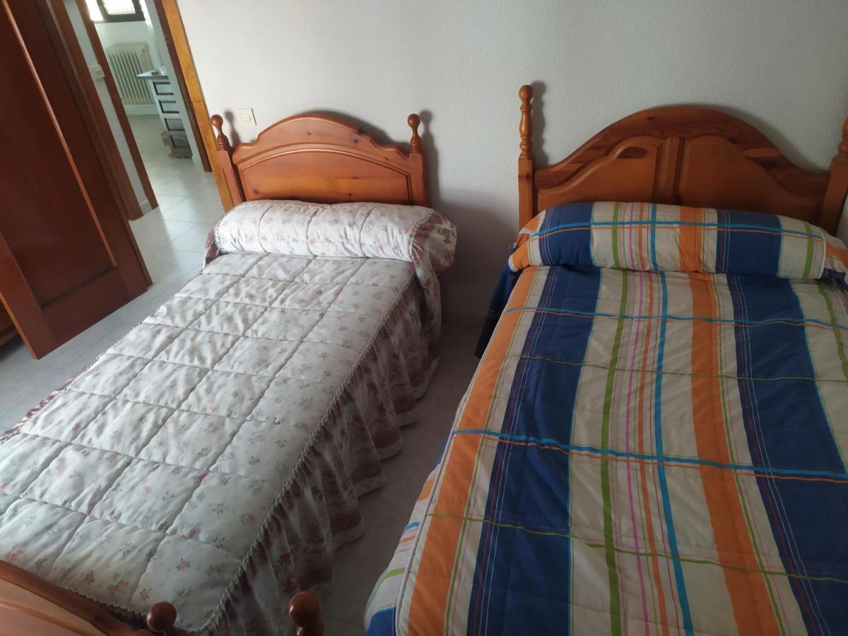 In Chalet - En Chalet Compartido En