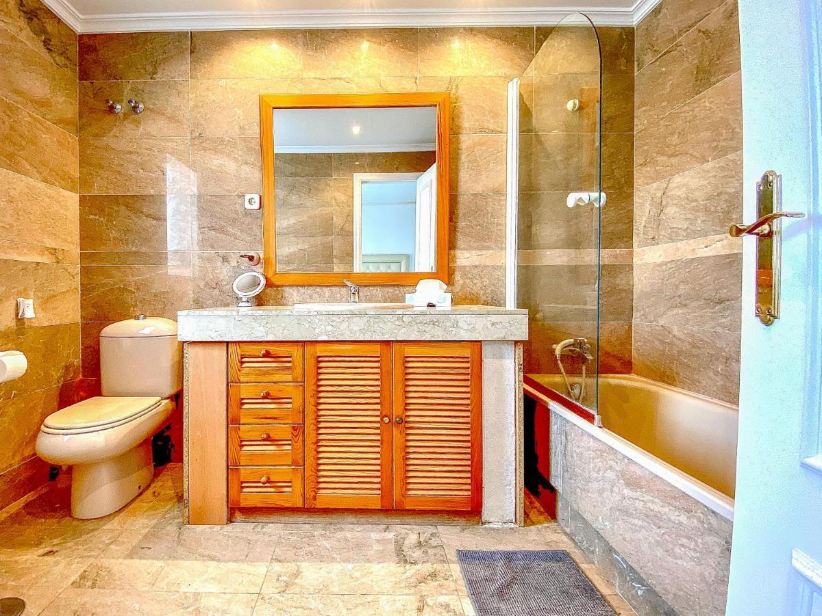 Holiday home Monte Biarritz - *