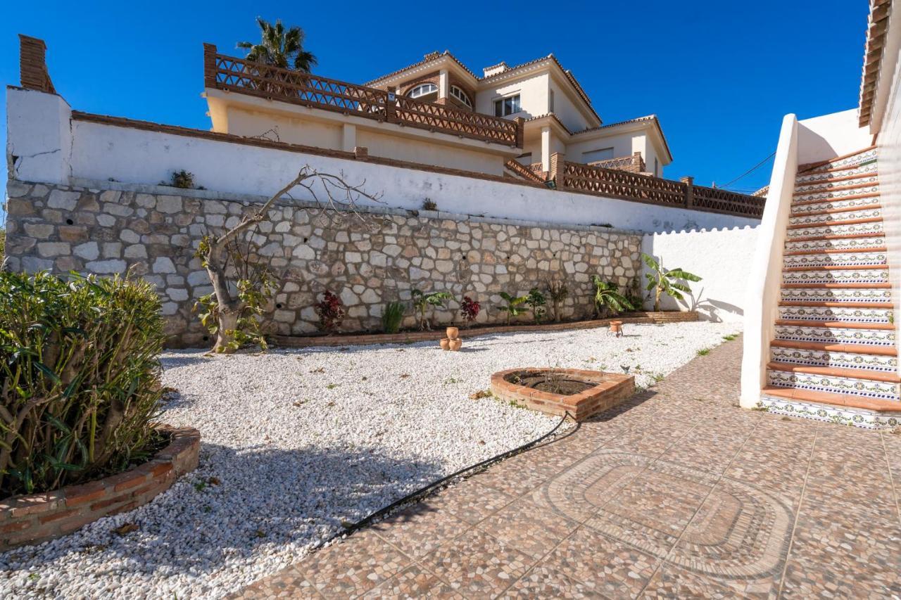 Lets In The Sun - Casita Lighthouse La Cala De Mijas