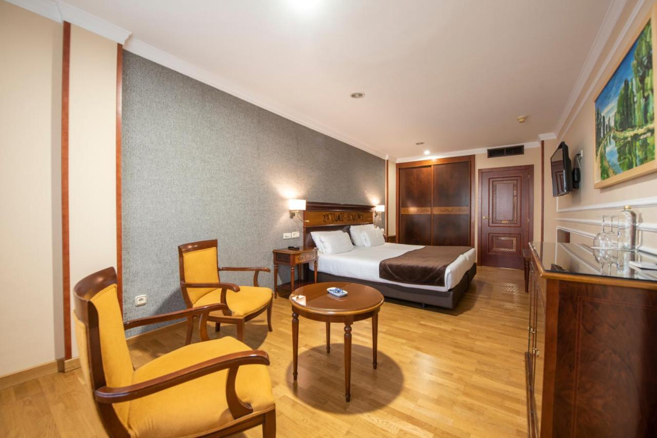 Hotel Eurostars Araguaney 5*
