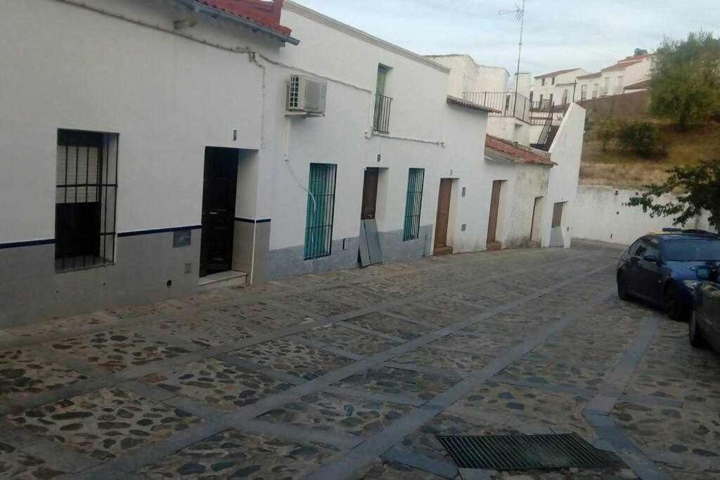 Con Jacuzzi, Sauna, Barbacoa Y Barra Holiday home Cabeza la Vaca