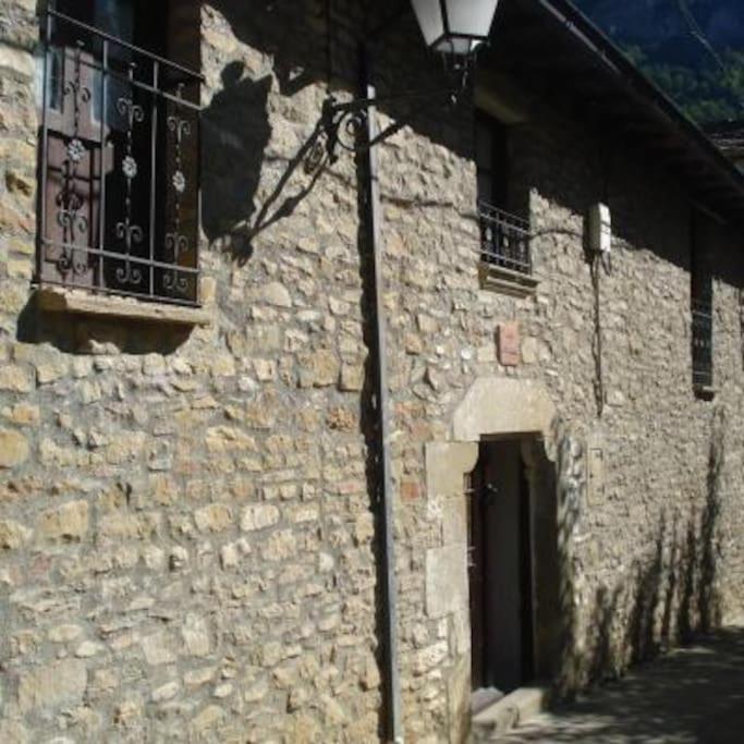 Barangua En El Pirineo Aragones Holiday home Santa Cruz De La Seros