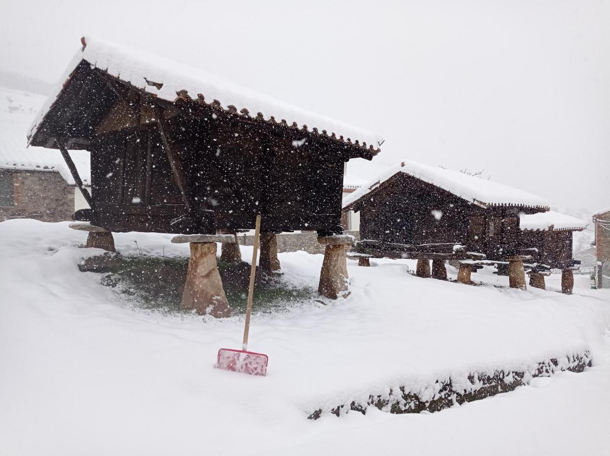 Tres Horreos Holiday home