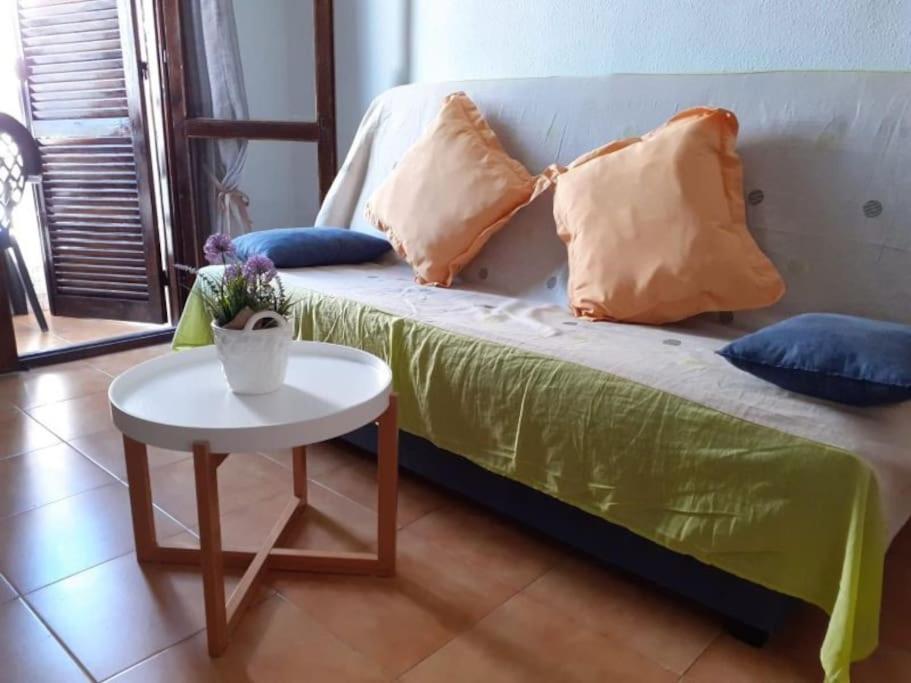 Locos With Balcony And Wi-fi Torrevieja