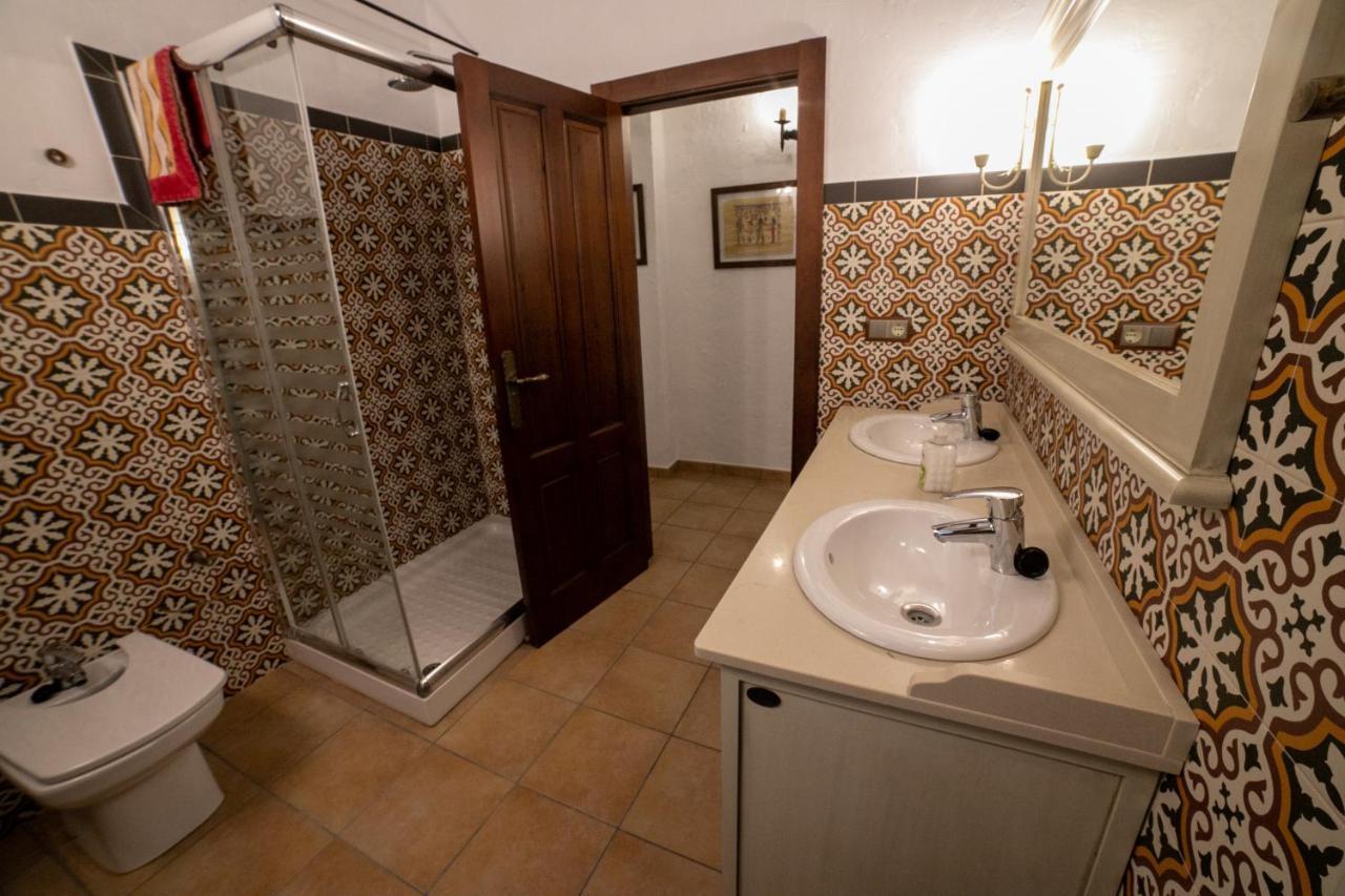 Cortijo El Segador Y El Capricho * Almedinilla