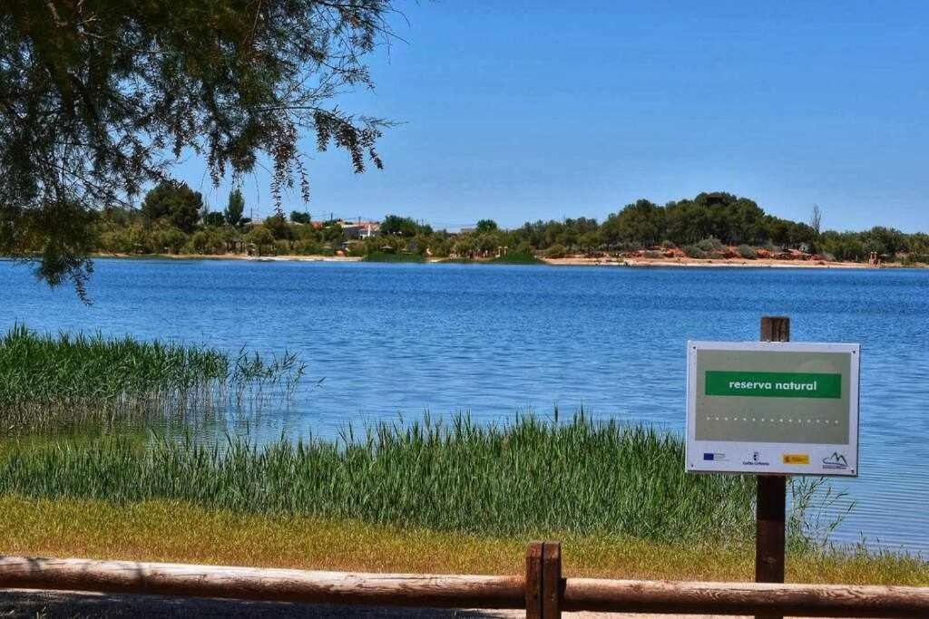 El Pez Casa Con Piscina Climatizada Сasa de vacaciones Villafranca de los Caballeros