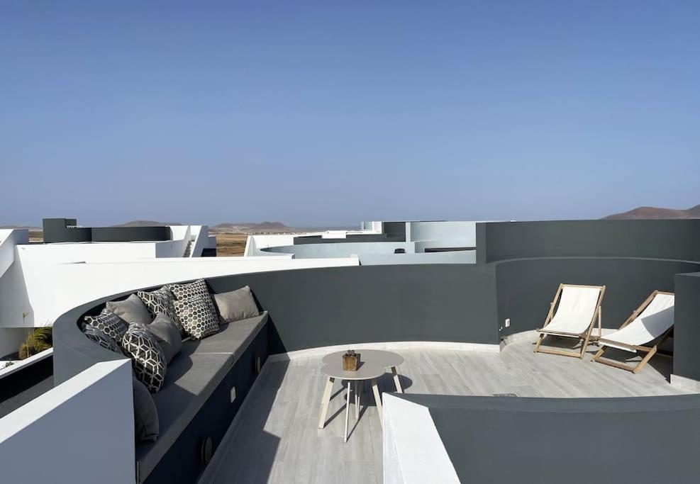 Apartment Ad La Oliva
