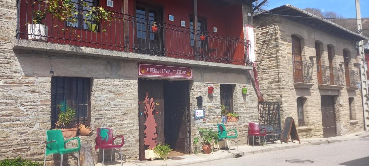 Camino Y Leyenda Hostal